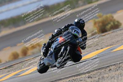 media/Oct-08-2022-SoCal Trackdays (Sat) [[1fc3beec89]]/Turn 14 (1050am)/